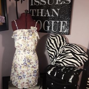 Mossimo Supply co Spring Floral Dress size xs